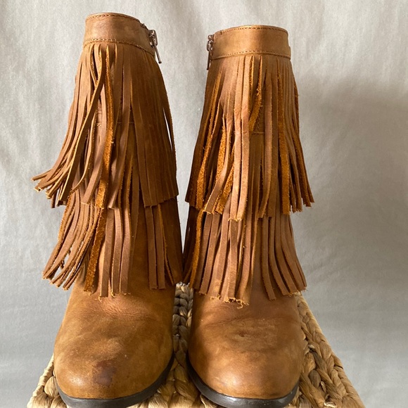 Denim & Supply Ralph Lauren Shoes - Ralph Lauren Mina Heeled Fringed Leather Boots. Size 7.5. Very Good Condition.